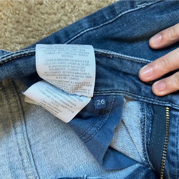 Guess jeans - Picture 3 of 5